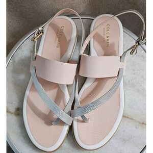 Cole Haan Mandy Peach White Thong Stylish Comfortable Sandal Flat Size 9.5B
